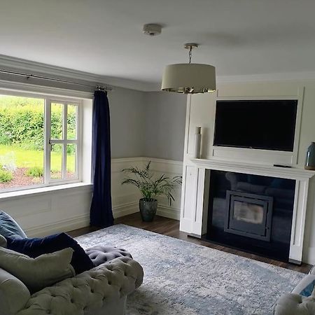 Conveniently Located House To Enjoy All Of Kerry Тралий Екстериор снимка