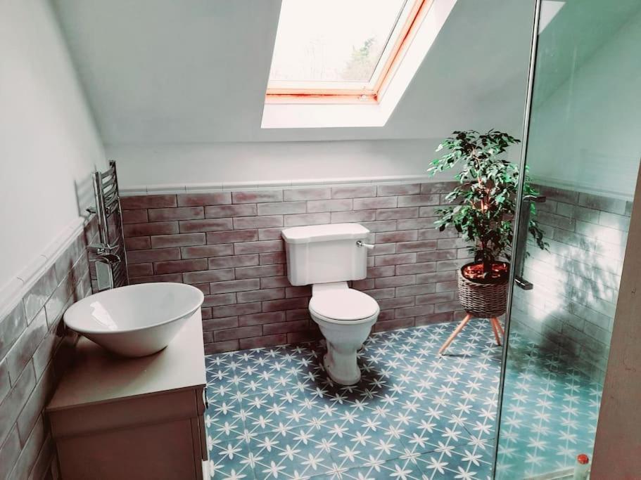 Conveniently Located House To Enjoy All Of Kerry Тралий Екстериор снимка